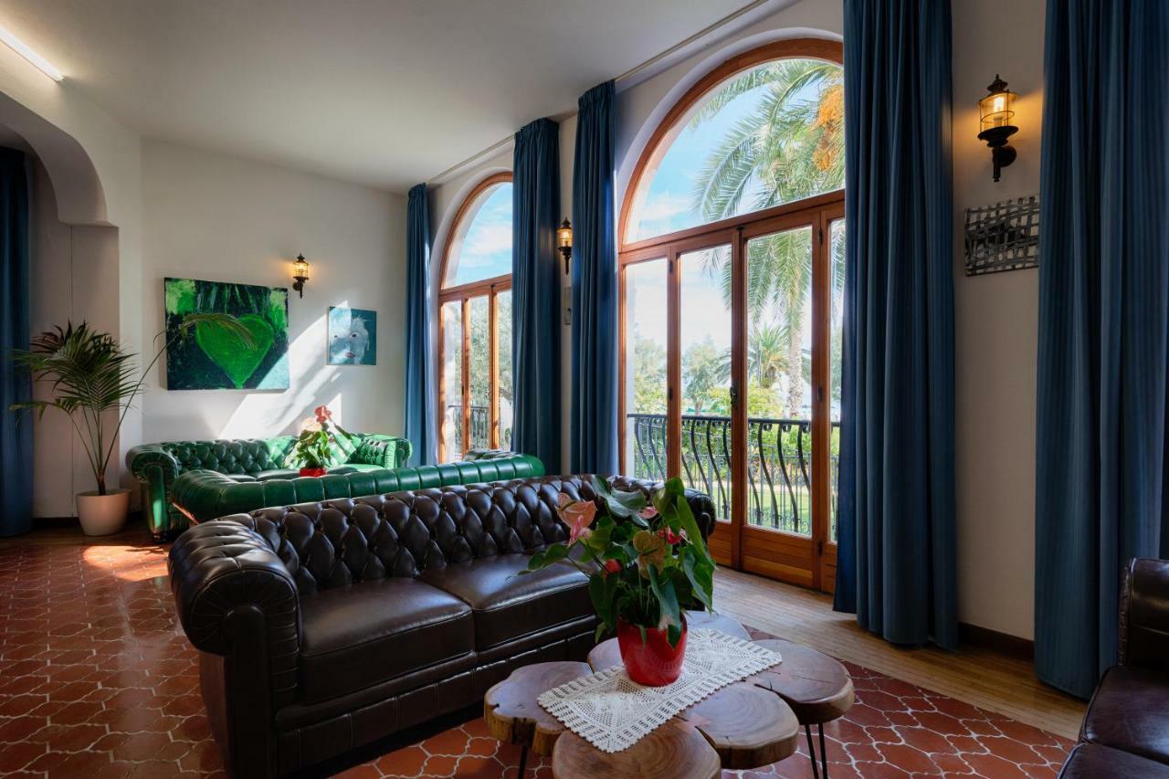 Grand Hotel Excelsior ซัน เบเนเดตโต เดล ตรอนโต ภายนอก รูปภาพ
